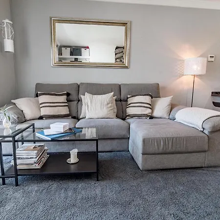 Διαμέρισμα Peaceful Modern 2 Bedroom In Aloha Pueblo With View Over The Pool