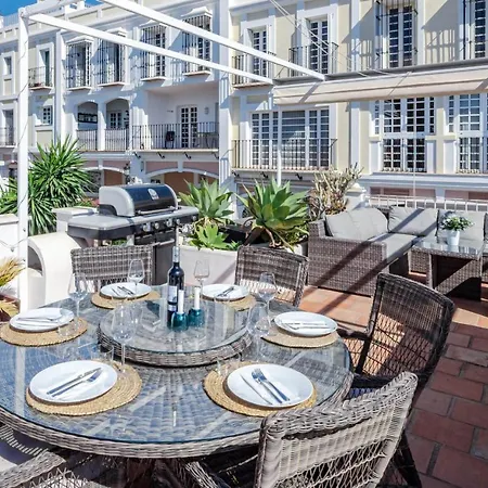 Appartamento Peaceful Modern 2 Bedroom In Aloha Pueblo With View Over The Pool