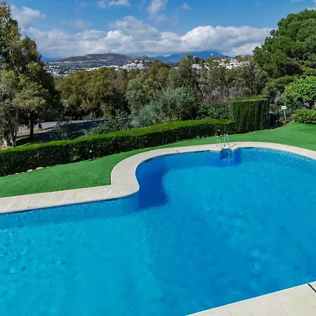 Appartement Peaceful Modern 2 Bedroom In Aloha Pueblo With View Over The Pool