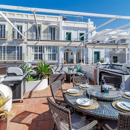 Peaceful Modern 2 Bedroom In Aloha Pueblo With View Over The Pool Apartment Marbella
